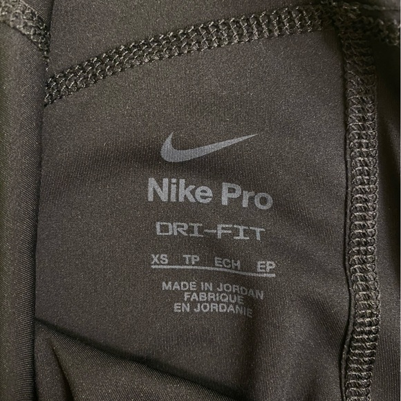 NEW Nike Pro 365 Women's High-Waisted 7/8 Mesh Panel Leggings, Black/Volt/White - Picture 13 of 13